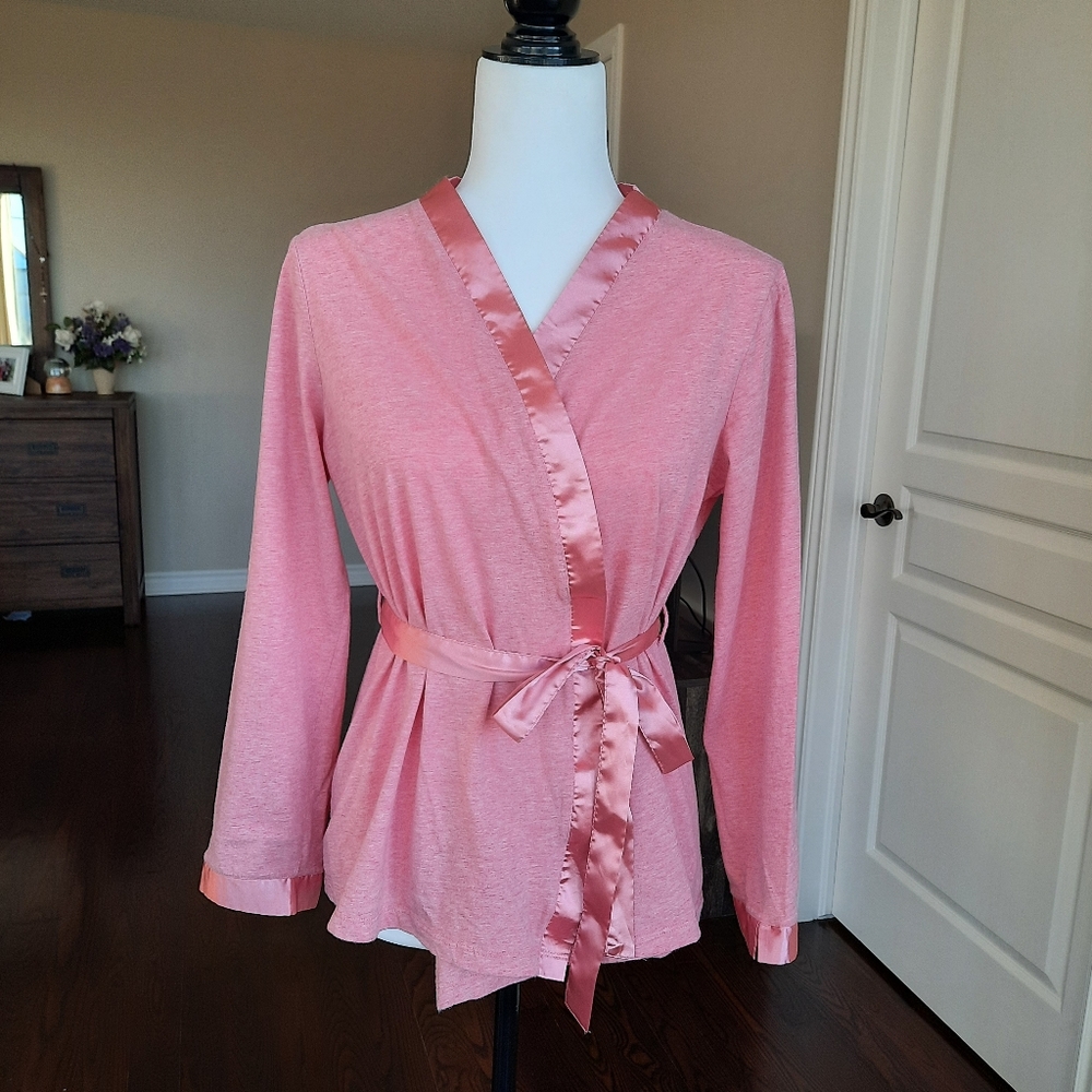 🎉Host Pick🎉Motherhood Maternity Pink Kimono Set Size Medium